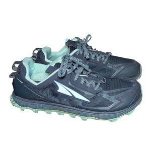 Altra Lone Peak 4.5 Black Trail  Womens Size 9.5   Navy/Light Blue